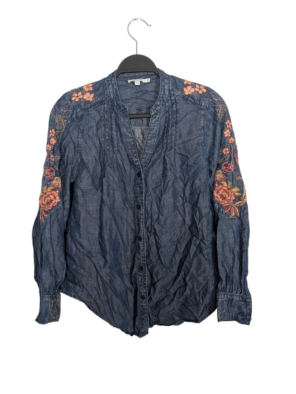 Chico's Embroidered Floral Chambray Pintuck Button Down Bohemian Blouse Size 6